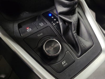 2020 Toyota RAV4 Hybrid LE