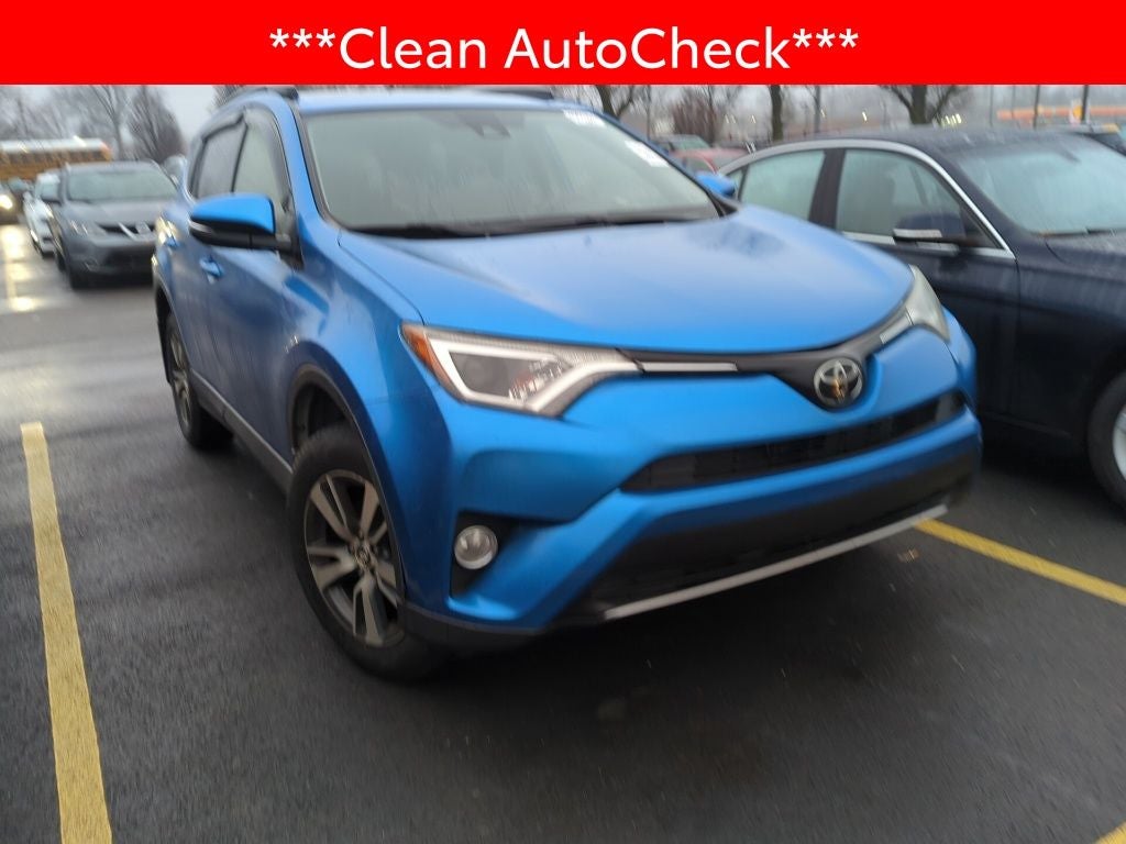 2017 Toyota RAV4 XLE