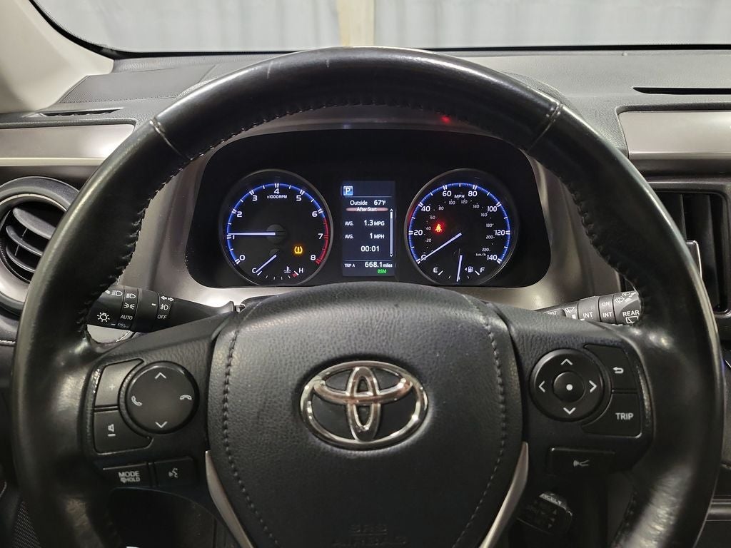 2018 Toyota RAV4 XLE