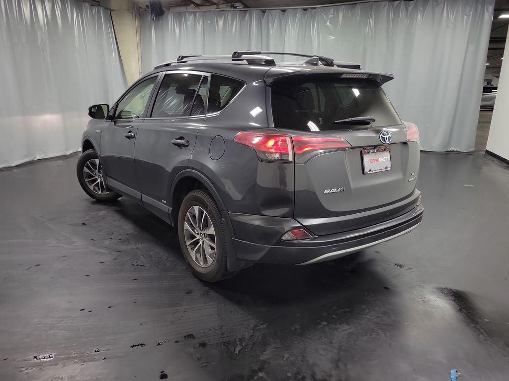 2017 Toyota RAV4 Hybrid XLE