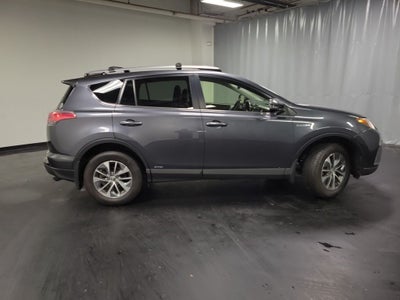 2017 Toyota RAV4 Hybrid XLE