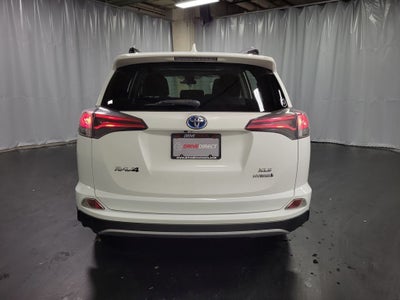 2017 Toyota RAV4 Hybrid XLE