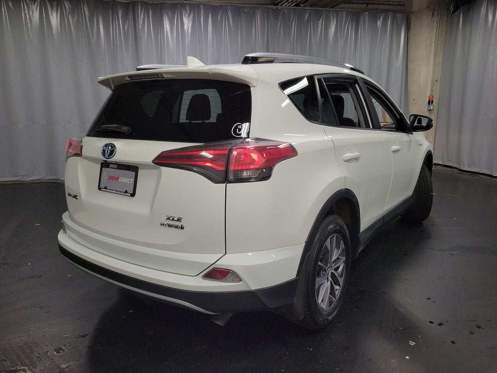 2017 Toyota RAV4 Hybrid XLE
