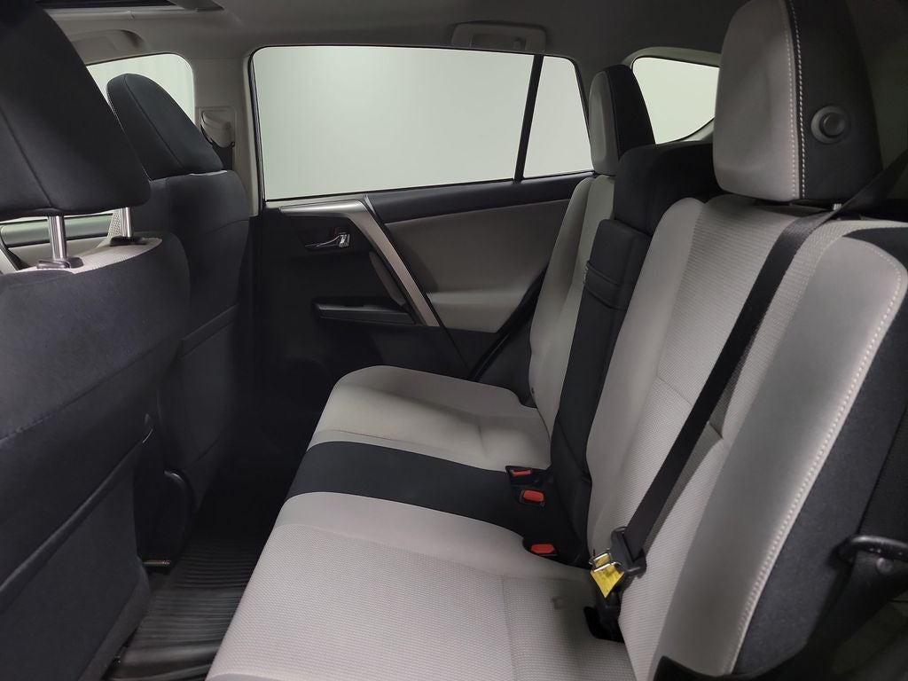 2017 Toyota RAV4 Hybrid XLE