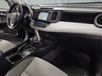 2017 Toyota RAV4 Hybrid XLE