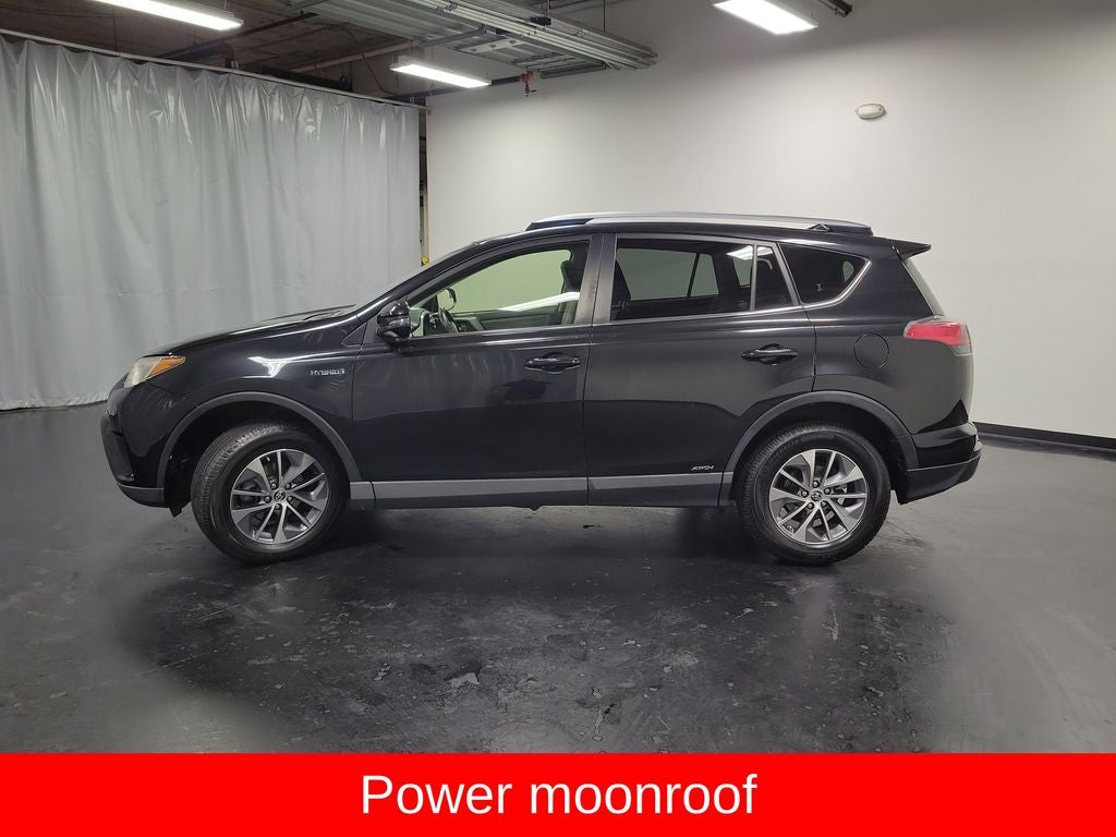 2017 Toyota RAV4 Hybrid XLE