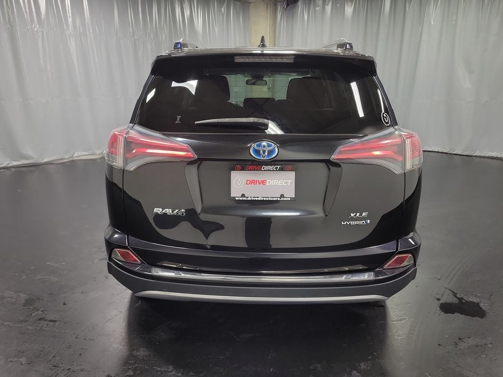 2017 Toyota RAV4 Hybrid XLE