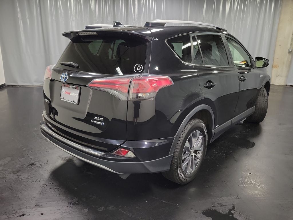 2017 Toyota RAV4 Hybrid XLE