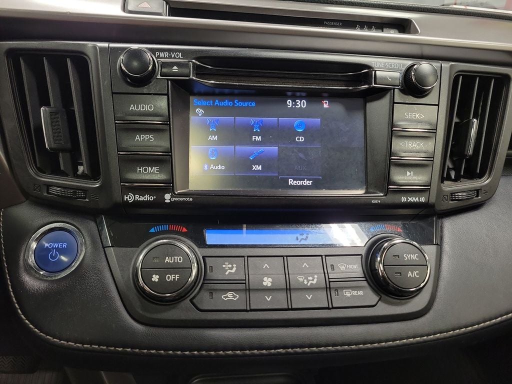 2017 Toyota RAV4 Hybrid XLE
