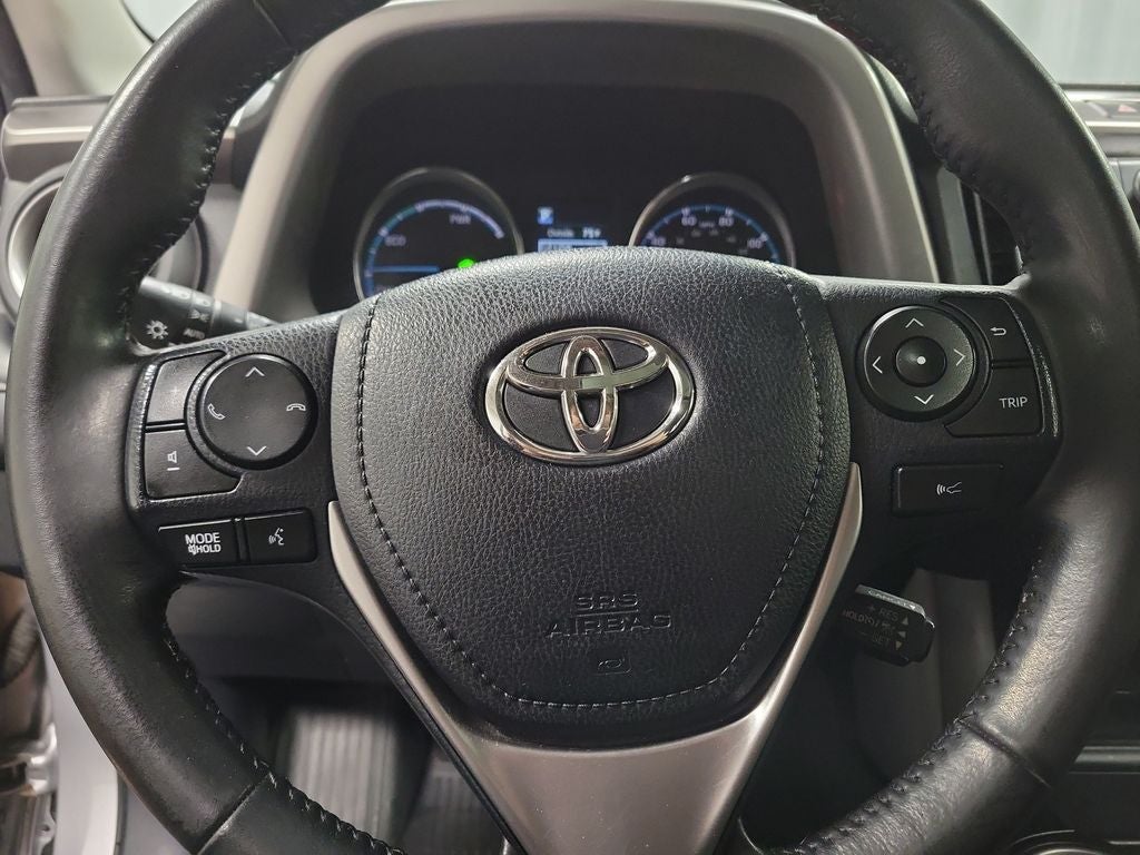 2017 Toyota RAV4 Hybrid XLE
