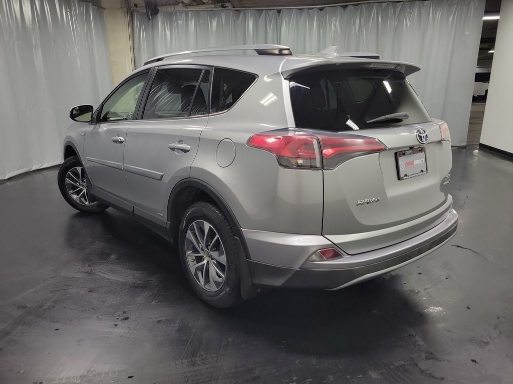 2017 Toyota RAV4 Hybrid XLE