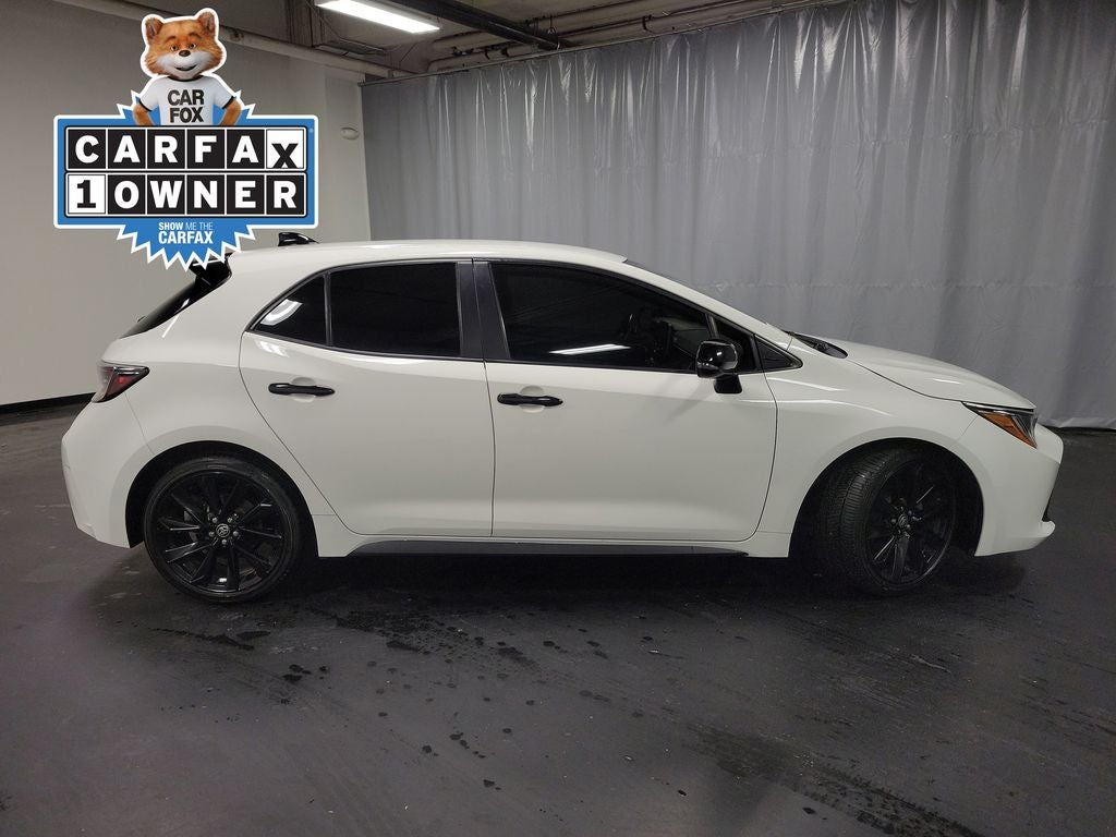 2022 Toyota Corolla Hatchback SE Nightshade Edition