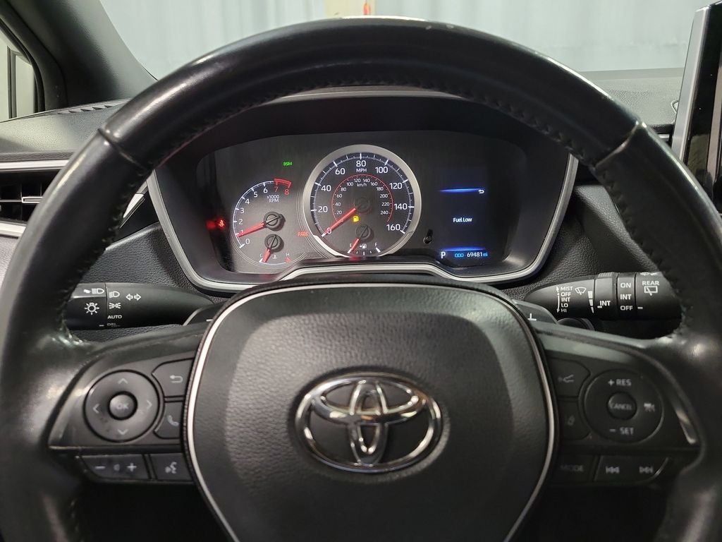 2022 Toyota Corolla Hatchback SE