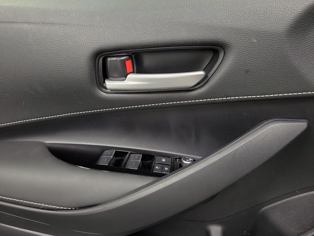 2021 Toyota Corolla Hatchback SE Nightshade Edition