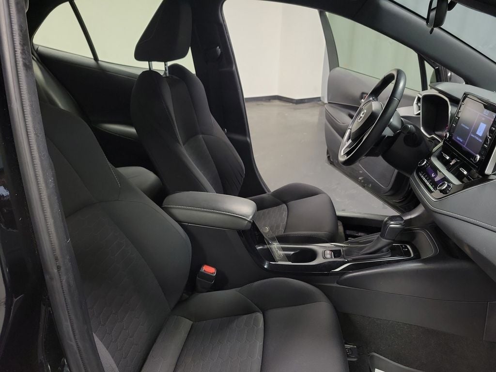 2020 Toyota Corolla Hatchback SE Nightshade Edition