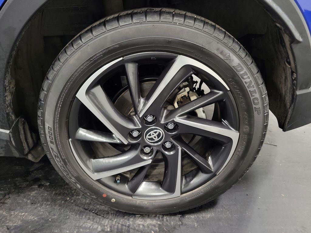 2021 Toyota C-HR XLE