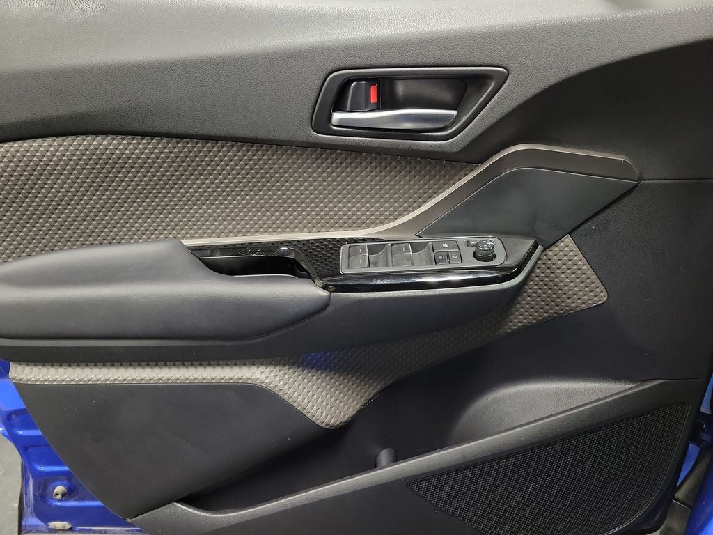 2021 Toyota C-HR XLE