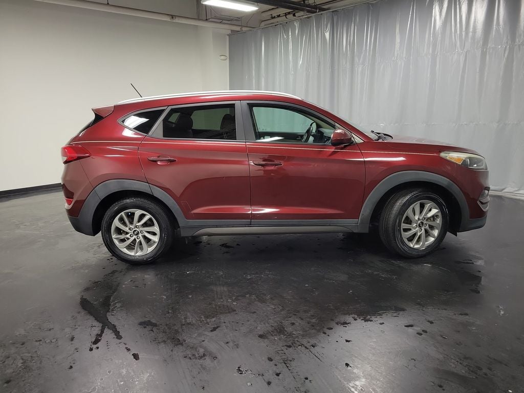 2016 Hyundai Tucson SE