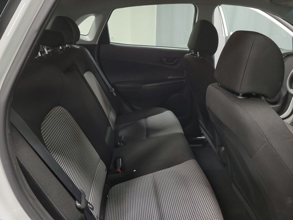 2022 Hyundai Kona SE