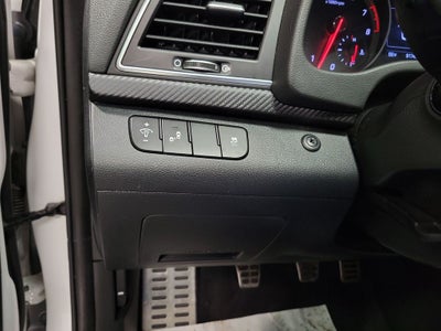 2018 Hyundai Elantra Sport