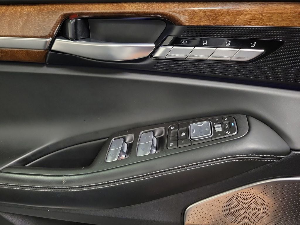 2017 Genesis G90 3.3T Premium