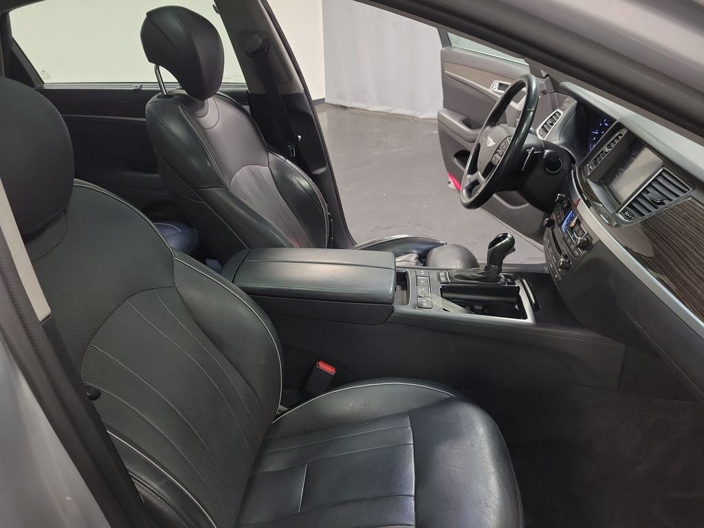 2015 Hyundai Genesis 3.8