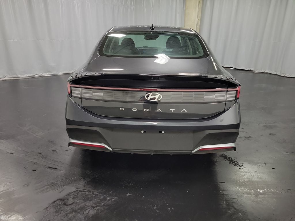 2025 Hyundai Sonata SE