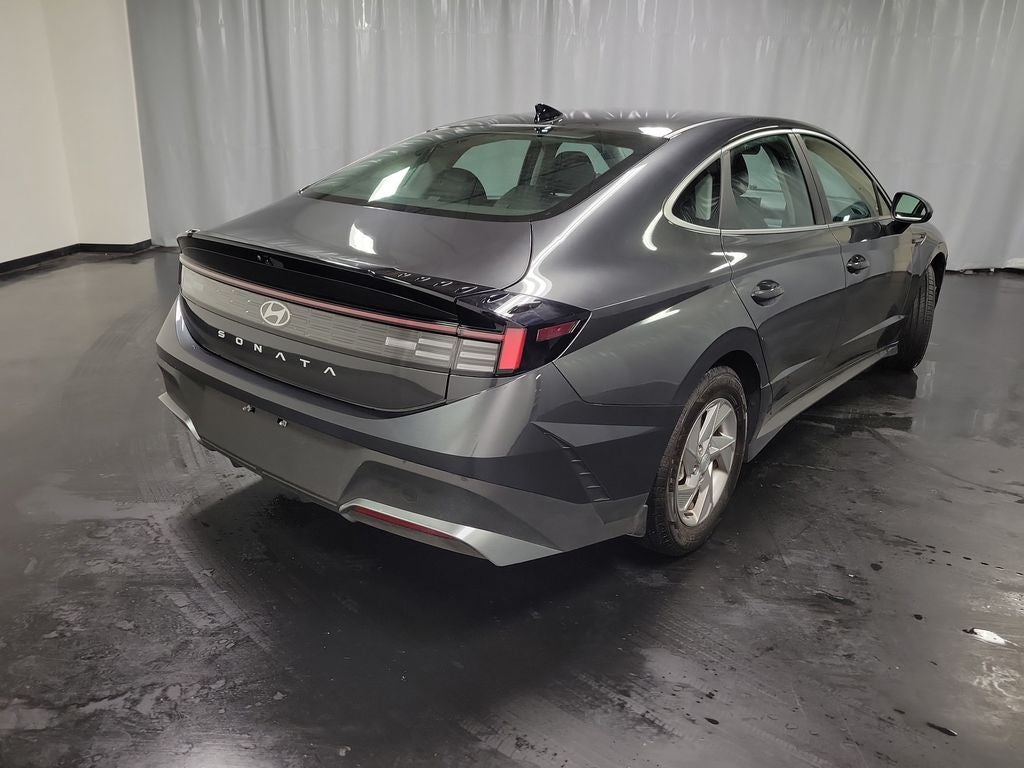 2025 Hyundai Sonata SE