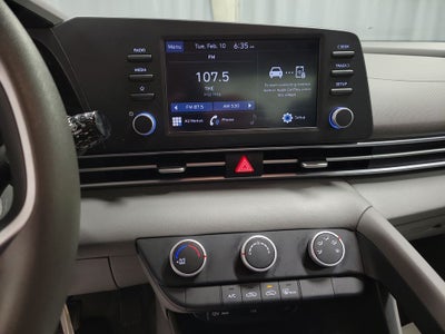 2023 Hyundai Elantra SE