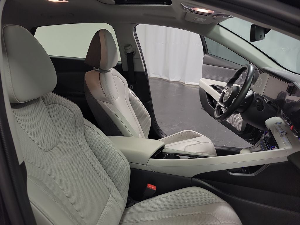 2024 Hyundai Elantra Hybrid Limited