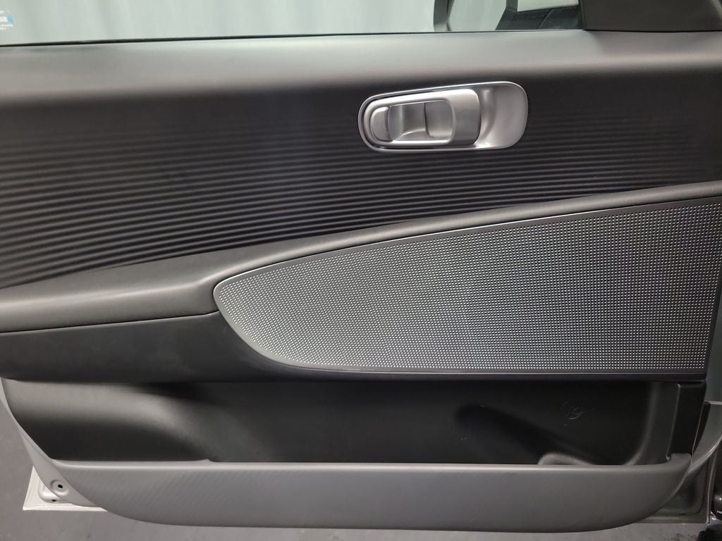 2024 Hyundai IONIQ 6 SE