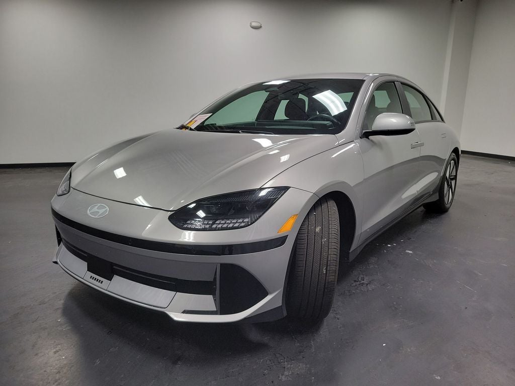 2024 Hyundai IONIQ 6 SE