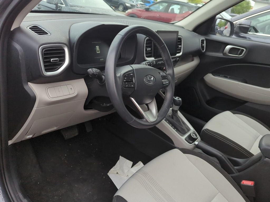 2025 Hyundai Venue SEL