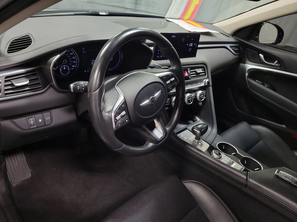 2022 Genesis G70 2.0T