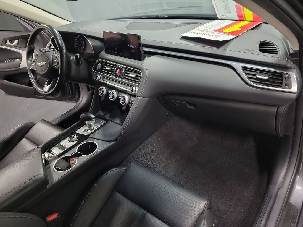 2022 Genesis G70 2.0T