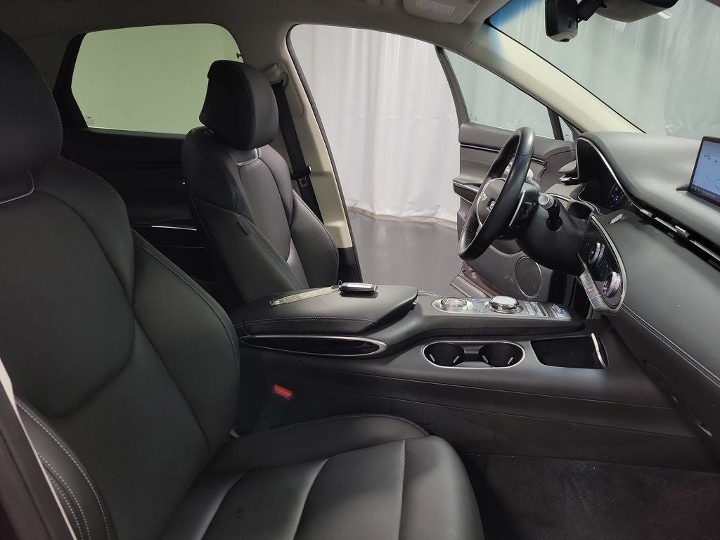 2023 Genesis GV70 2.5T