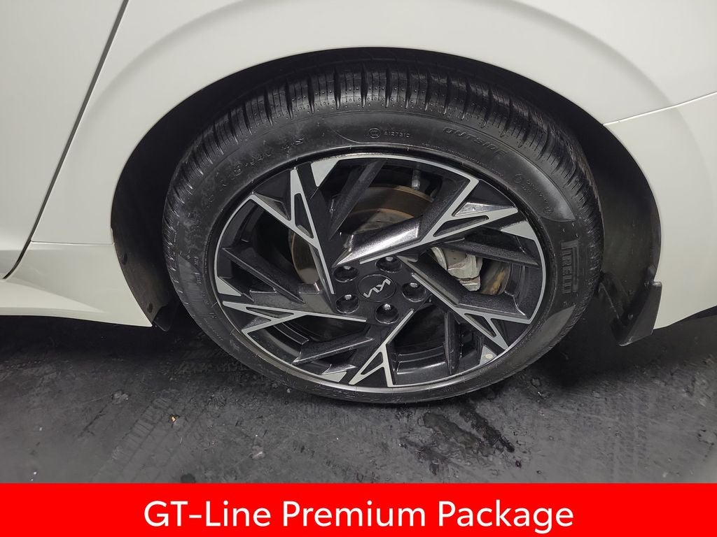 2025 Kia K5 GT-Line