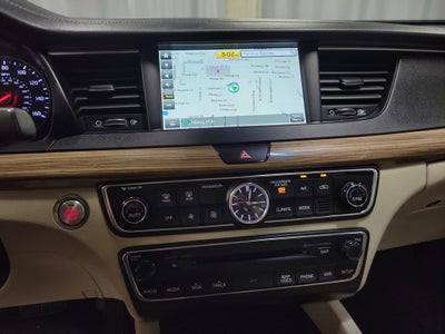2017 Kia Cadenza Technology