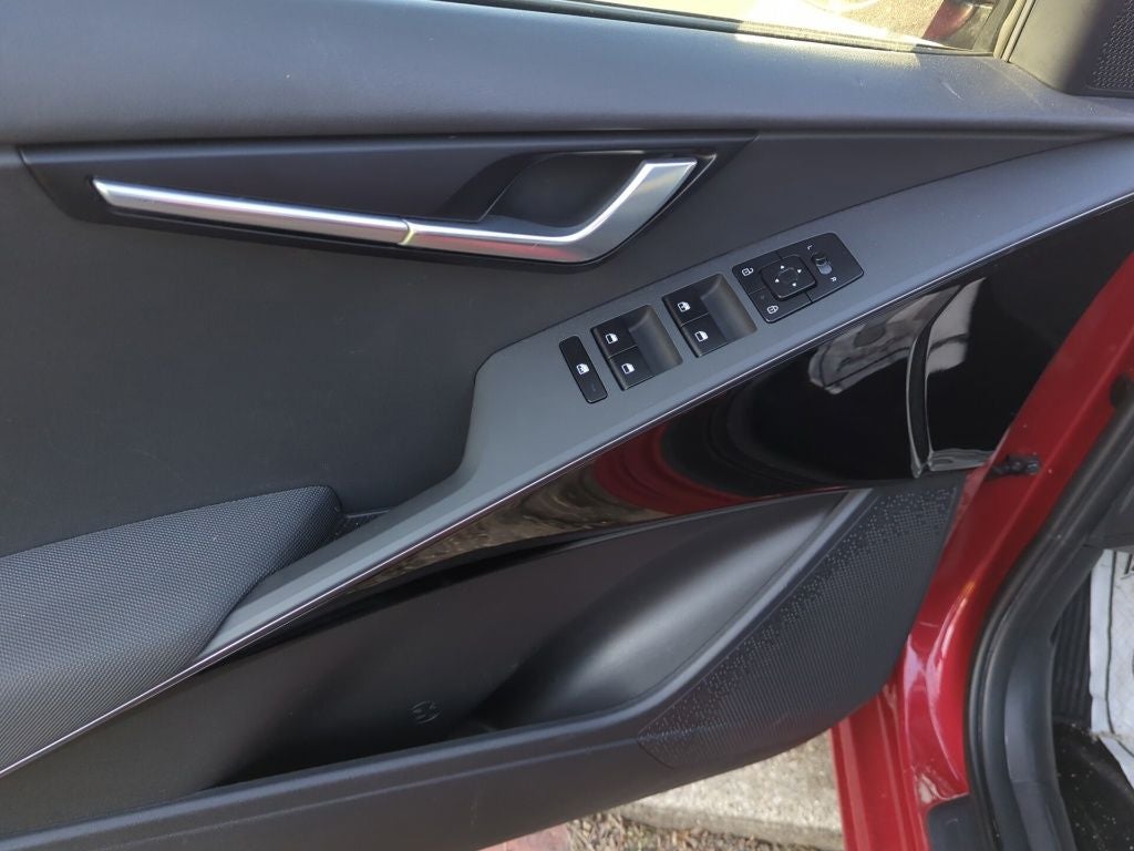 2024 Kia Niro EV Wind