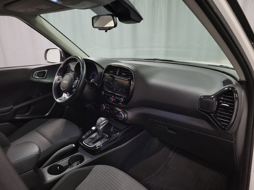 2022 Kia Soul EX