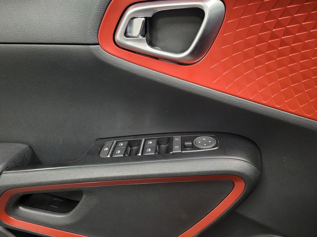 2023 Kia Soul GT-Line