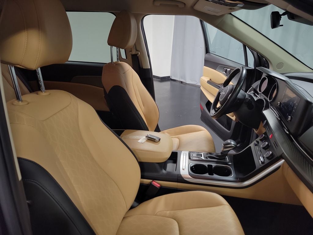 2022 Kia Carnival LXS