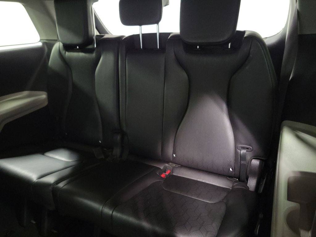 2023 Kia Carnival LX Seat Package