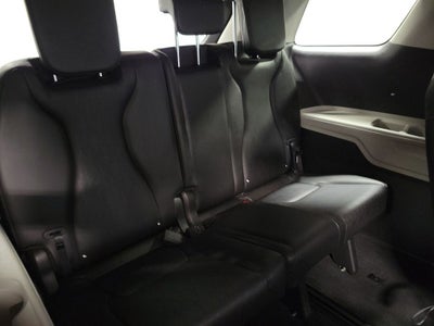 2023 Kia Carnival LX Seat Package