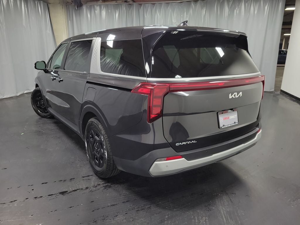 2025 Kia Carnival LXS