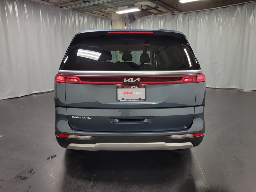2024 Kia Carnival EX