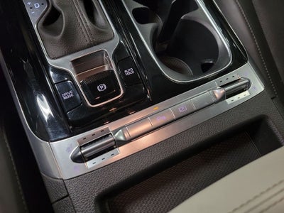 2022 Kia Carnival SX