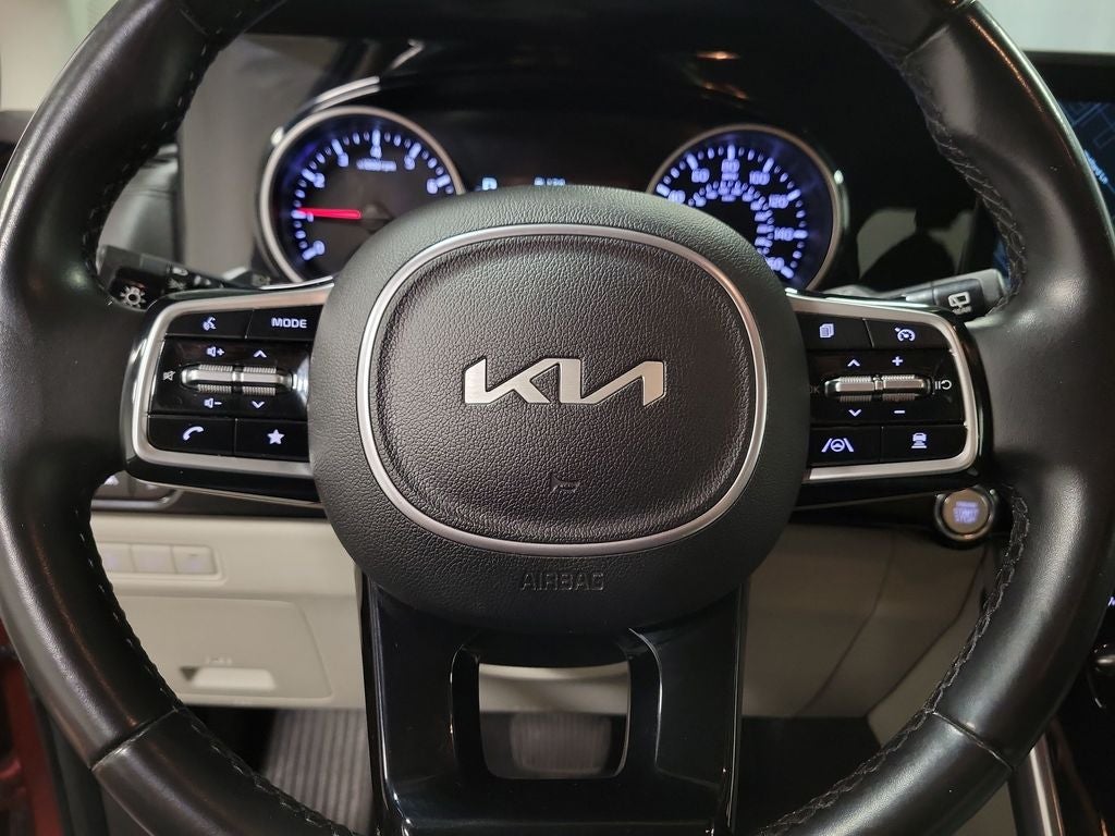 2022 Kia Carnival SX