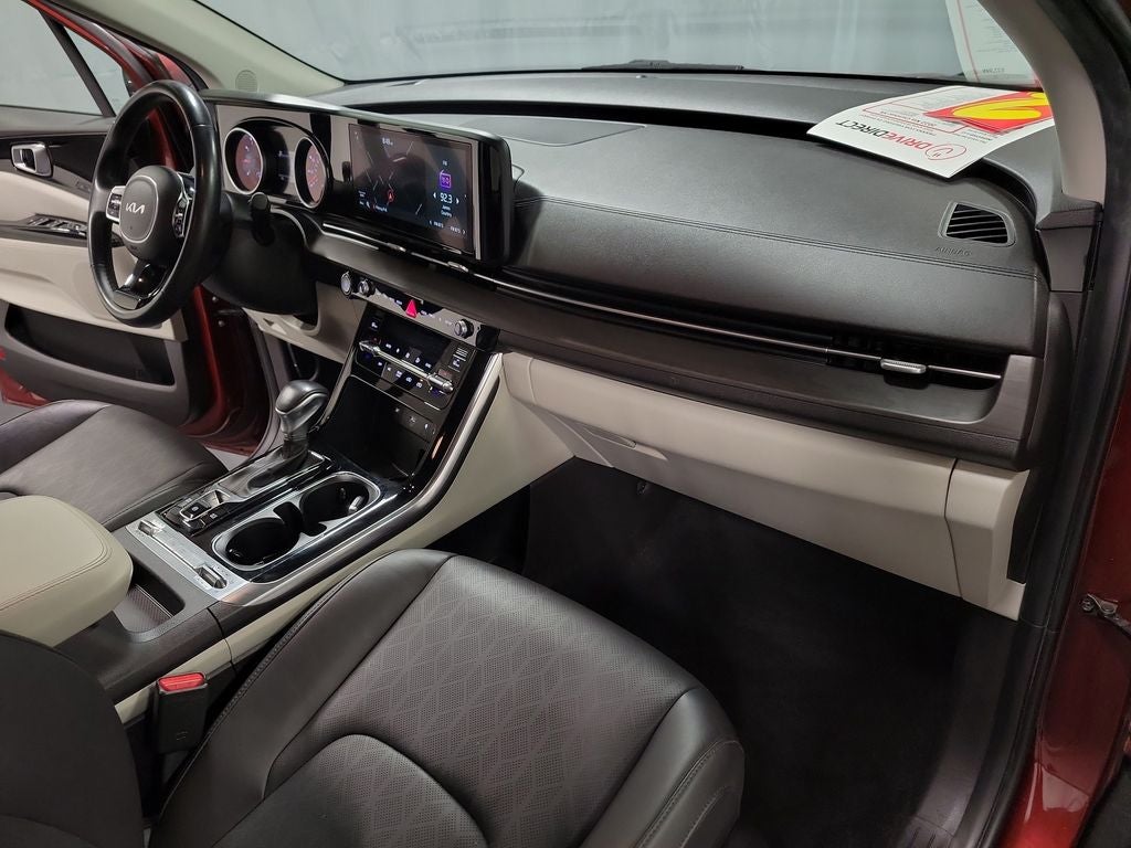 2022 Kia Carnival SX