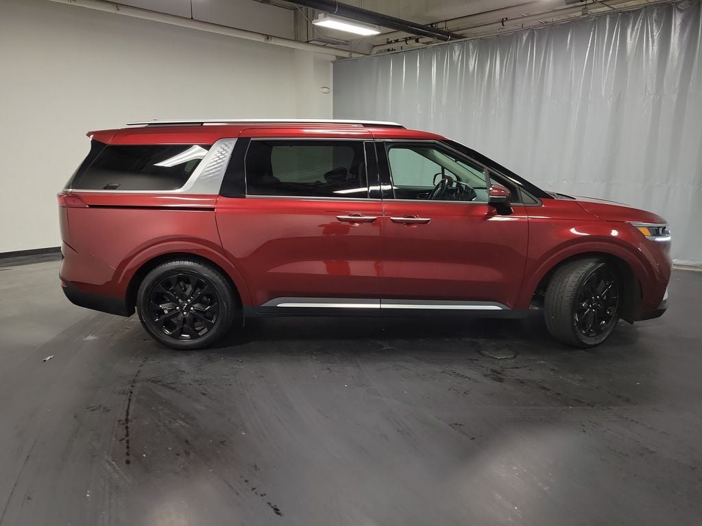 2022 Kia Carnival SX